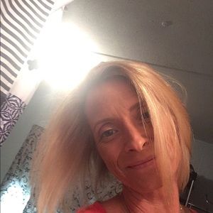 Meet your Posher, Rhonda